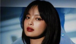 圈内八卦爆料辛芷蕾,娱乐圈风云变幻，她如何成为焦点人物？